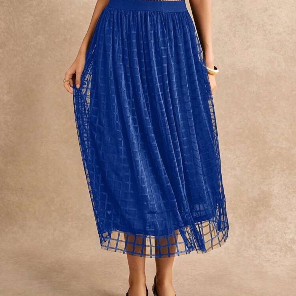 ‼️NWOT‼️Elegant Blue Pleated Midi Skirt